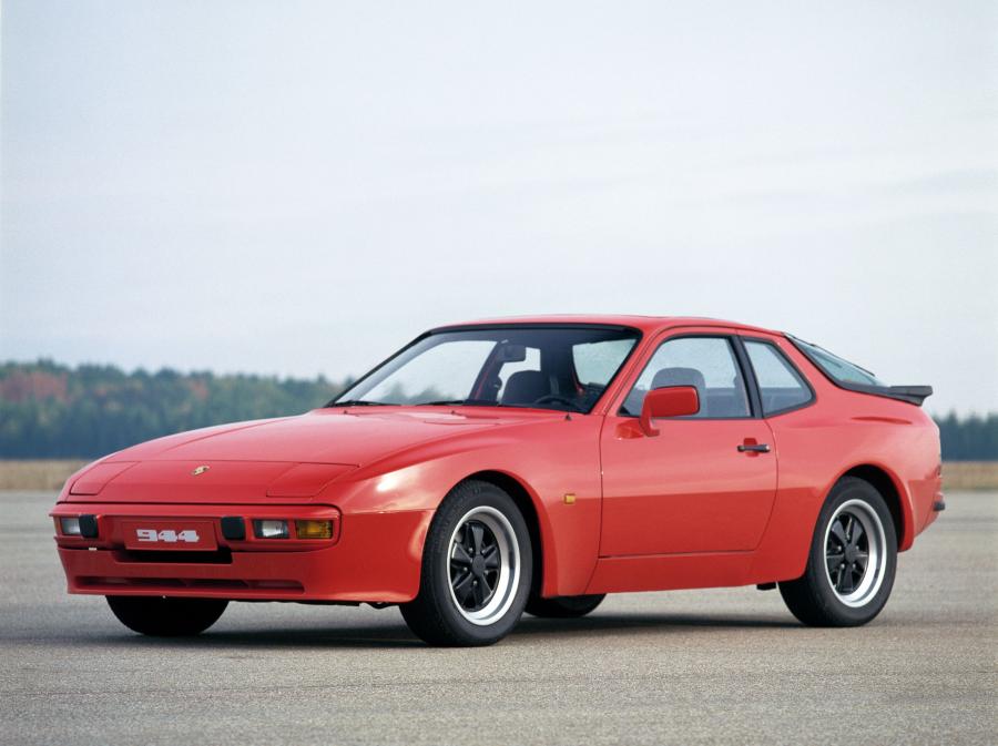  Porsche 944 1982 года  (WW) (фото 16 из 17)